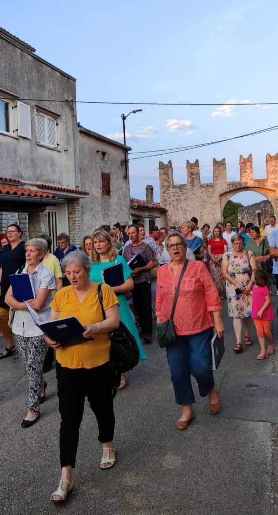 procesija kod malih vrata